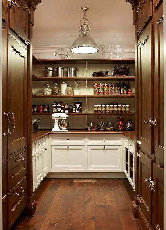 cottage kitchen pantry