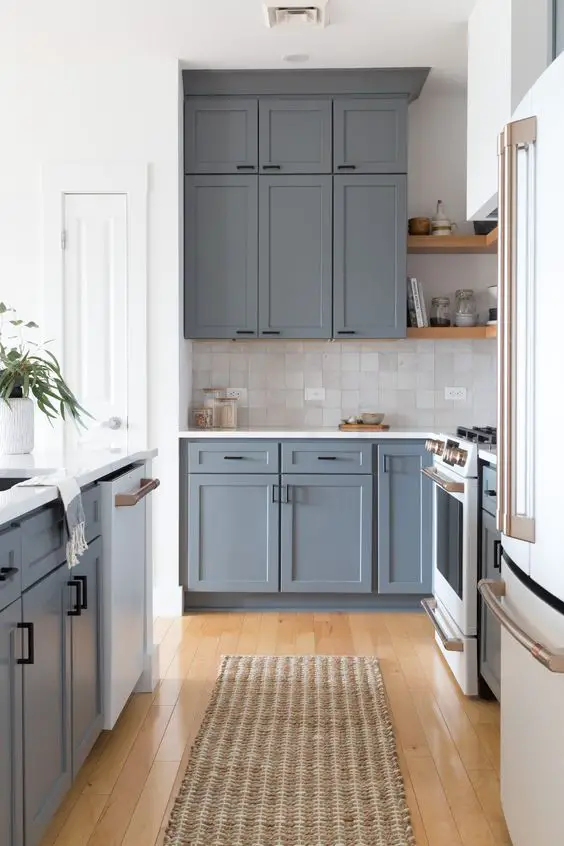 white and blue gray cabinets