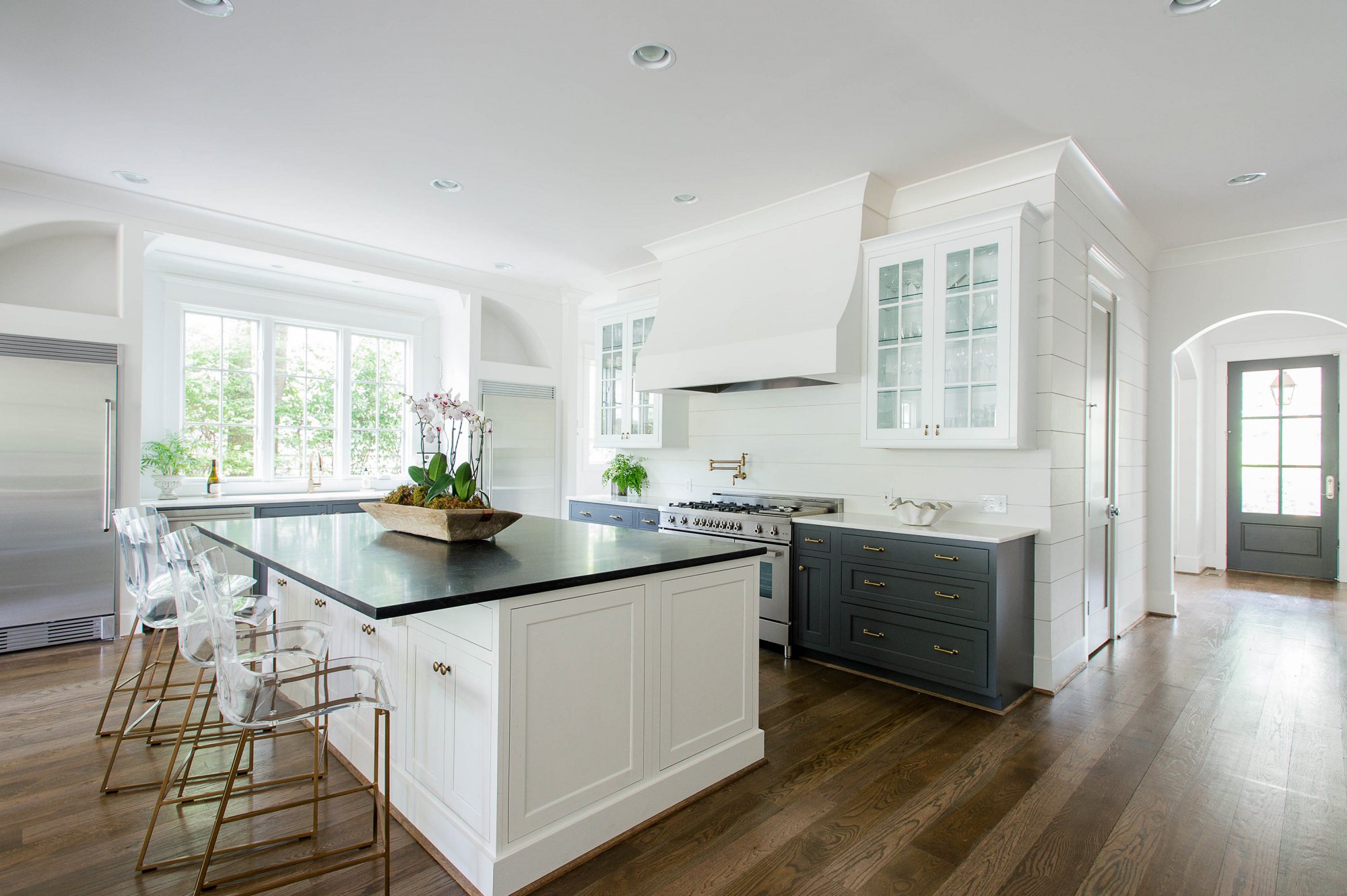 15+ Black Granite Countertop Ideas - Pretty My Kitchen